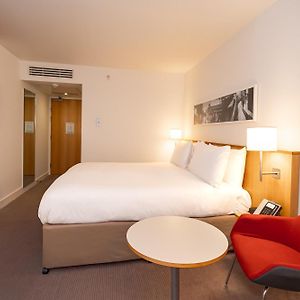 Gasten Kamer met een King Size Bed